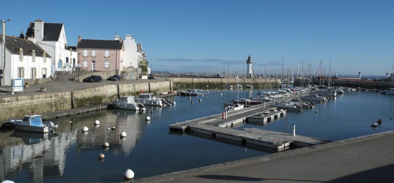 Baie de Quiberon en bateau : abris, parcs et passages